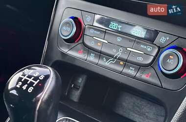 Универсал Ford Focus 2016 в 