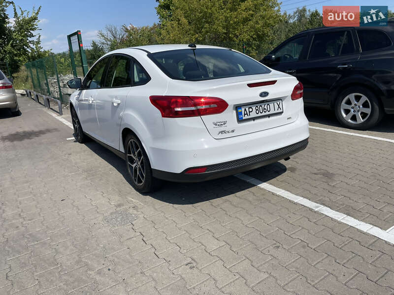 Седан Ford Focus 2018 в Киеве
