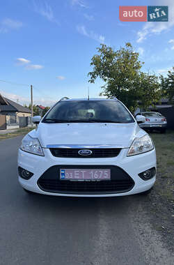 Универсал Ford Focus 2010 в 