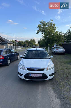 Универсал Ford Focus 2010 в 