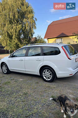 Универсал Ford Focus 2010 в 