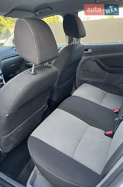Универсал Ford Focus 2010 в 