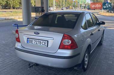 Седан Ford Focus 2006 в 