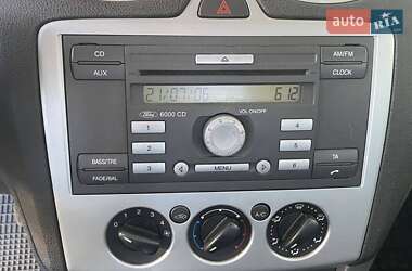 Седан Ford Focus 2006 в 