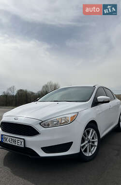 Седан Ford Focus 2016 в 