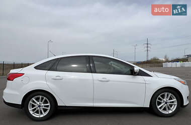 Седан Ford Focus 2016 в 
