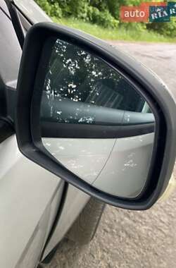 Универсал Ford Focus 2010 в 