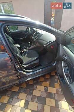 Универсал Ford Focus 2012 в 