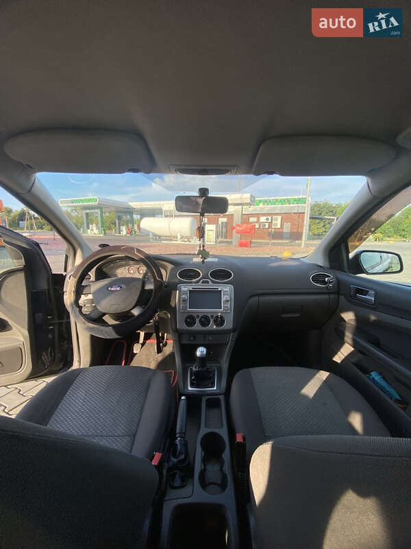 Хэтчбек Ford Focus 2006 в Луцке фото 11 Хэтчбек Ford Focus 2006 в Луцке