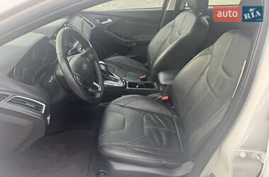 Хэтчбек Ford Focus 2017 в 