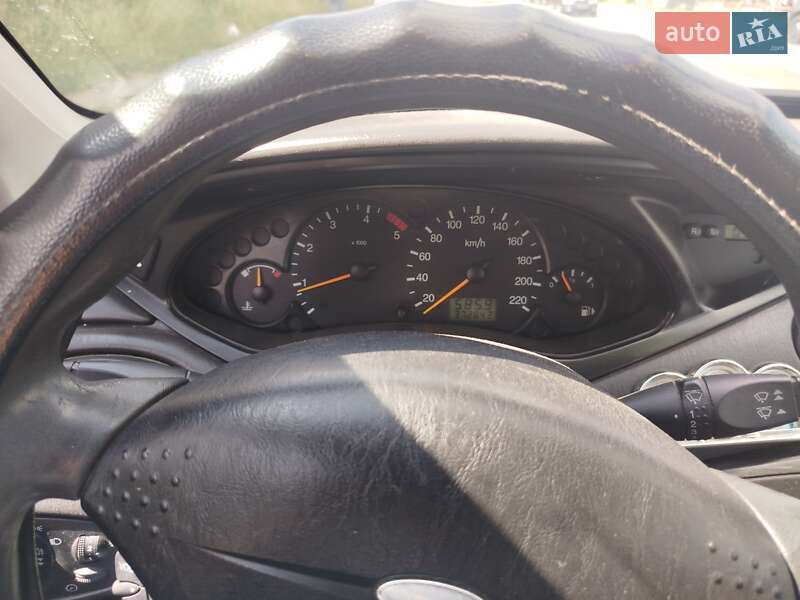 Универсал Ford Focus 2002 в Житомире