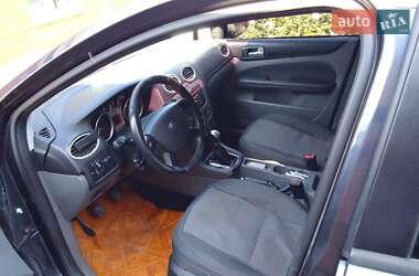 Ford Focus 2010 Ford Focus 2010
