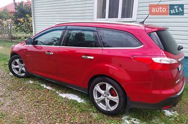 Универсал Ford Focus 2013 в 