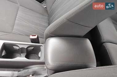 Хэтчбек Ford Focus 2015 в 