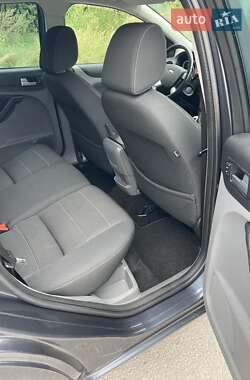 Универсал Ford Focus 2010 в 