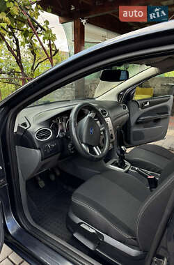 Универсал Ford Focus 2010 в 
