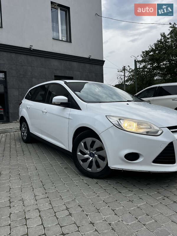 Ford Focus 2011