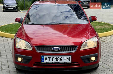 Хэтчбек Ford Focus 2006 в 
