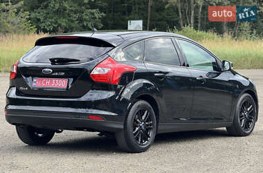 Хэтчбек Ford Focus 2014 в 