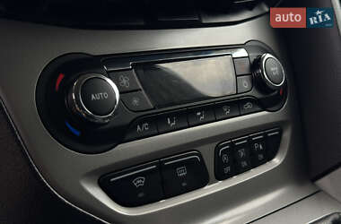 Хэтчбек Ford Focus 2014 в 