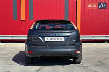 Хэтчбек Ford Focus 2009 в 