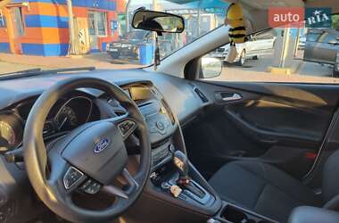 Хэтчбек Ford Focus 2017 в 