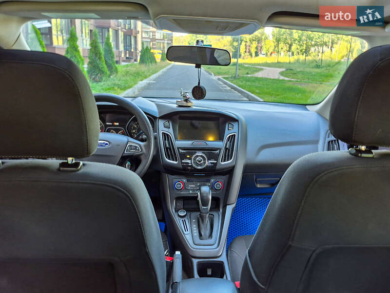 Седан Ford Focus 2017 в Чернигове