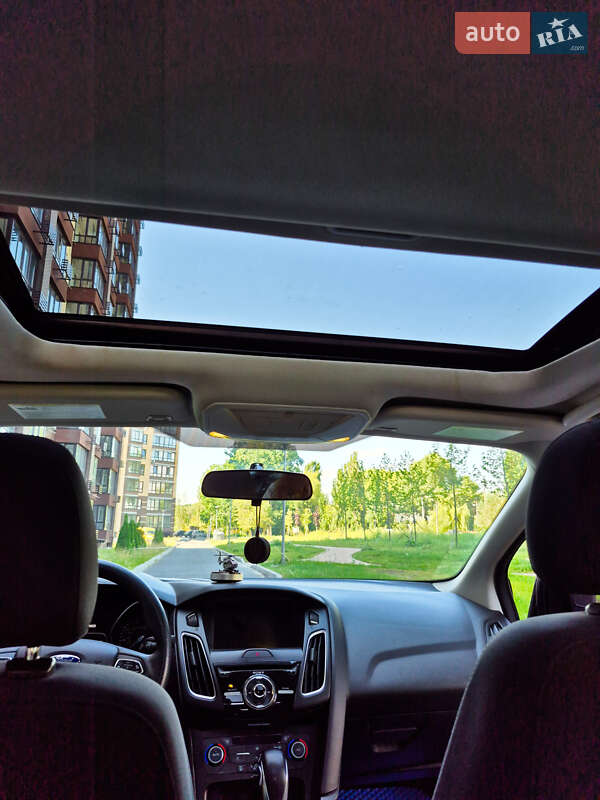 Седан Ford Focus 2017 в Чернигове