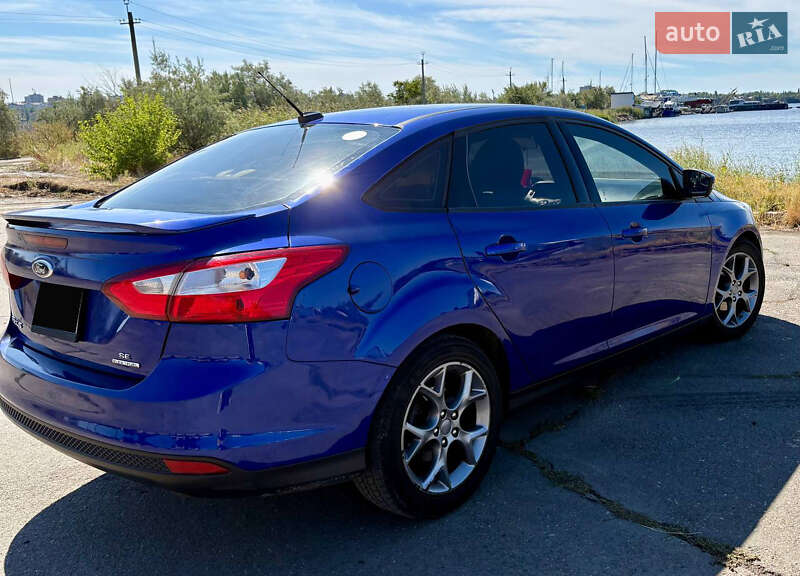 Седан Ford Focus 2012 в Николаеве фото 4 Седан Ford Focus 2012 в Николаеве
