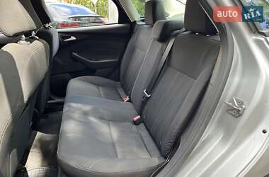 Седан Ford Focus 2016 в 
