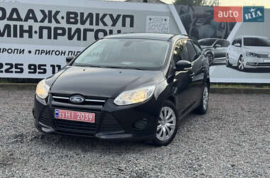 Универсал Ford Focus 2014 в 