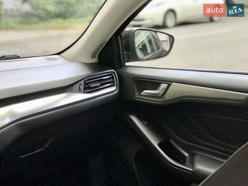 Универсал Ford Focus 2021 в Черкассах