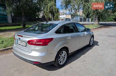 Седан Ford Focus 2014 в 