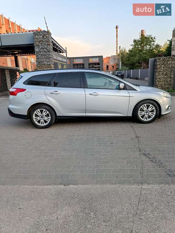 Универсал Ford Focus 2012 в Калуше