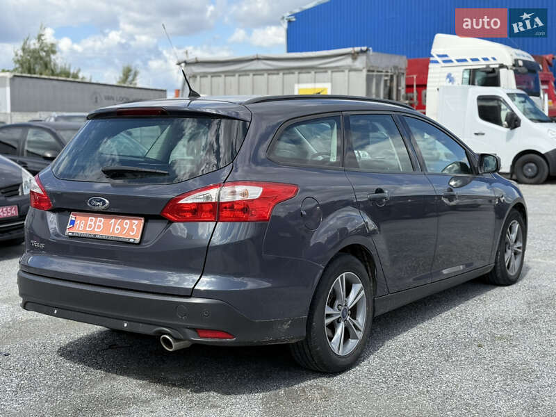 Универсал Ford Focus 2015 в Ровно