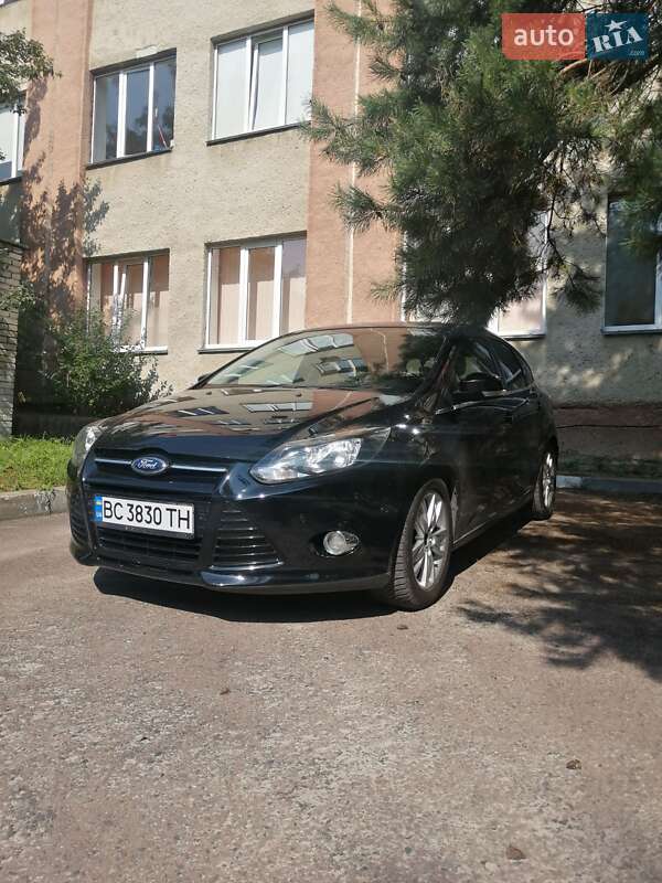 Хэтчбек Ford Focus 2011 в Львове