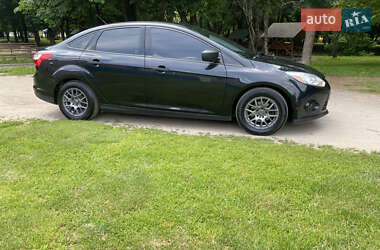 Седан Ford Focus 2014 в 