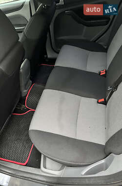 Универсал Ford Focus 2010 в 