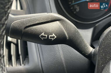 Седан Ford Focus 2012 в 