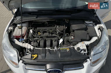 Седан Ford Focus 2012 в 