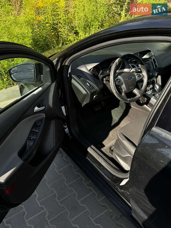 Хэтчбек Ford Focus 2014 в Львове фото 16 Хэтчбек Ford Focus 2014 в Львове
