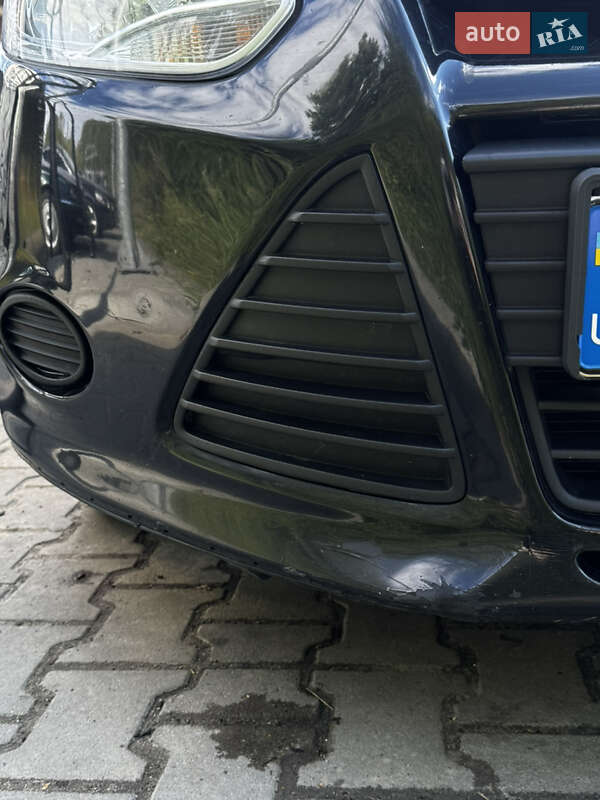 Хэтчбек Ford Focus 2014 в Львове фото 33 Хэтчбек Ford Focus 2014 в Львове