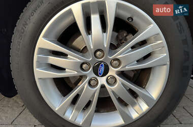 Универсал Ford Focus 2014 в 