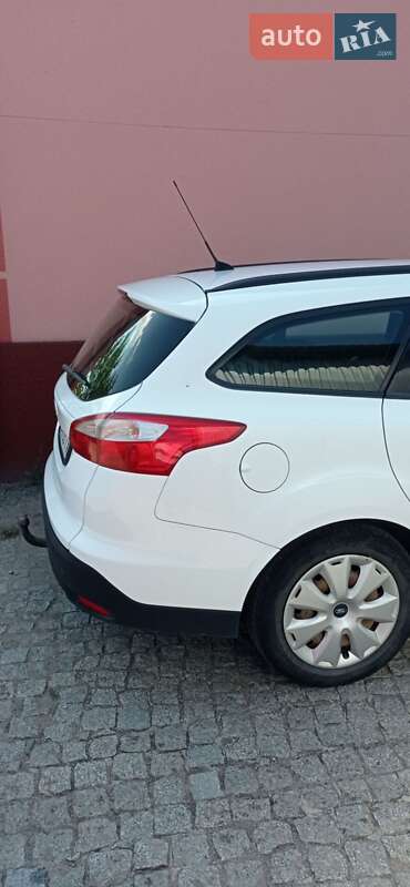 Универсал Ford Focus 2013 в Калиновке фото 13 Универсал Ford Focus 2013 в Калиновке