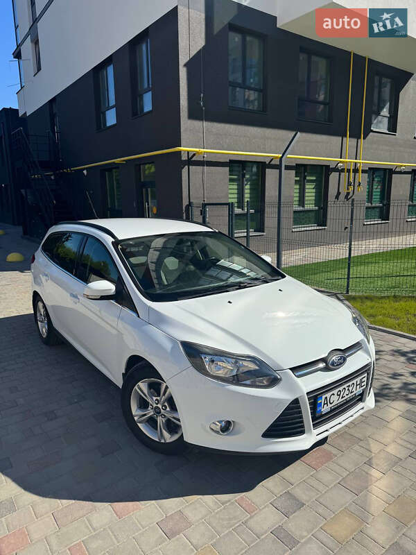 Універсал Ford Focus 2013 в Луцьку фото 2 Універсал Ford Focus 2013 в Луцьку