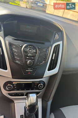 Универсал Ford Focus 2013 в 