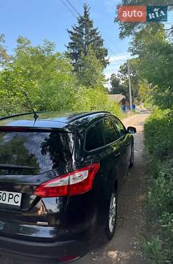Универсал Ford Focus 2012 в 
