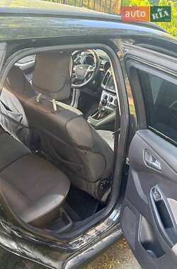 Универсал Ford Focus 2012 в 