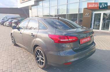 Седан Ford Focus 2017 в 