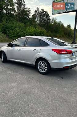 Седан Ford Focus 2016 в 
